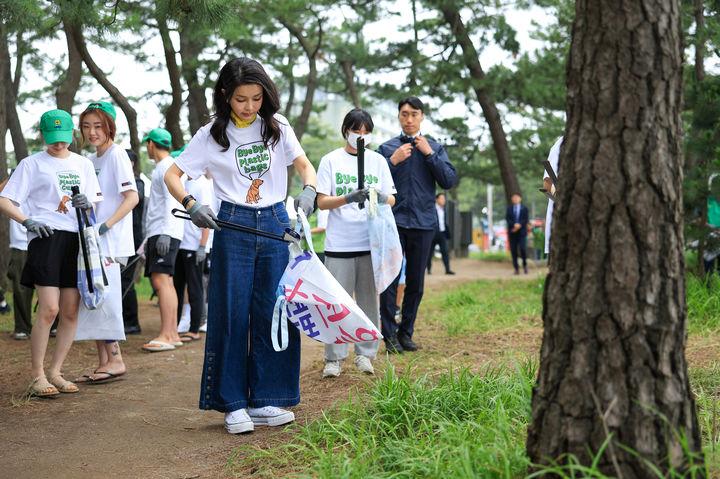 捡个校花做老婆最新章节速递