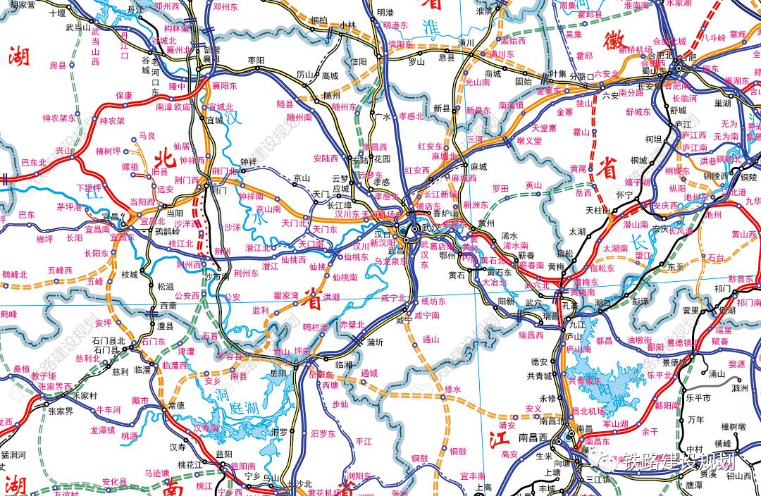 最新全国铁路示意图，解读中国铁路交通网络飞速发展之路
